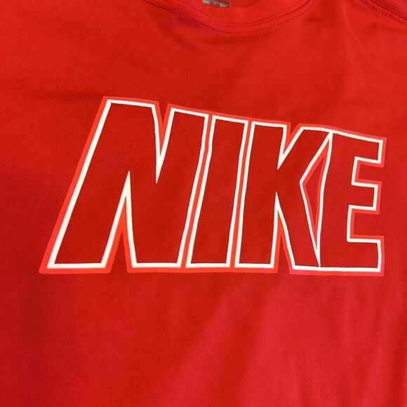 Nike Dri Fit Red Athletic Crew Neck Short Sleeves T-Shirt Size XL - Picture 2 of 10